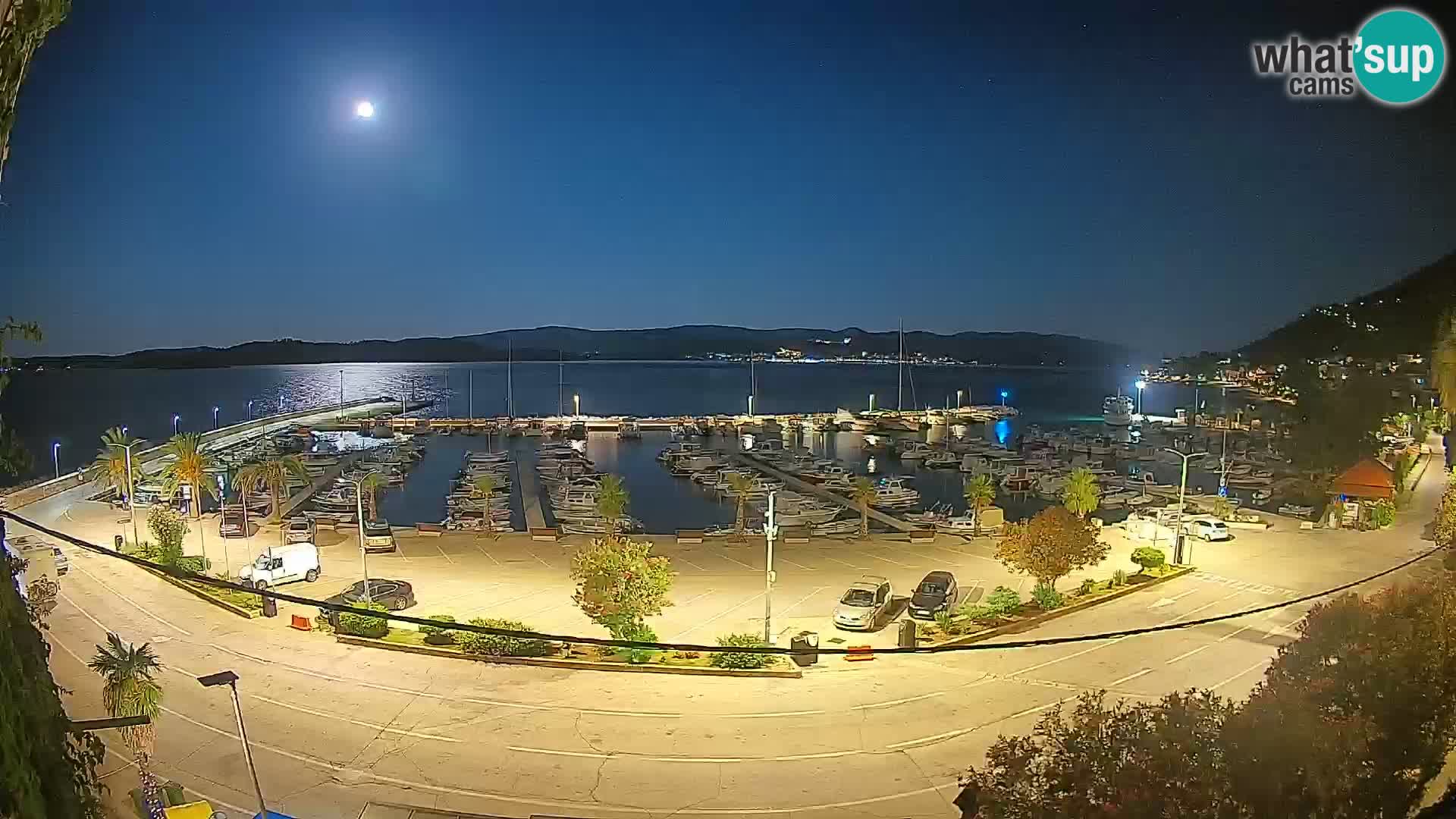 Webcam Orebić Riva – Ferry to Korčula Live