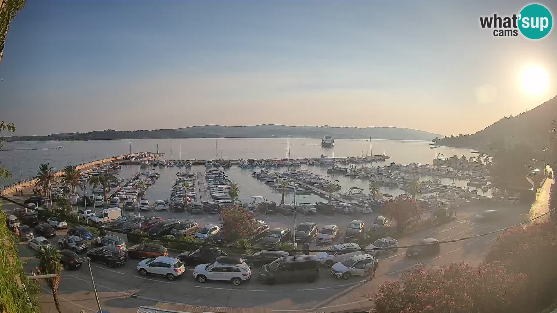 Webcam Orebić Riva – Ferry to Korčula Live