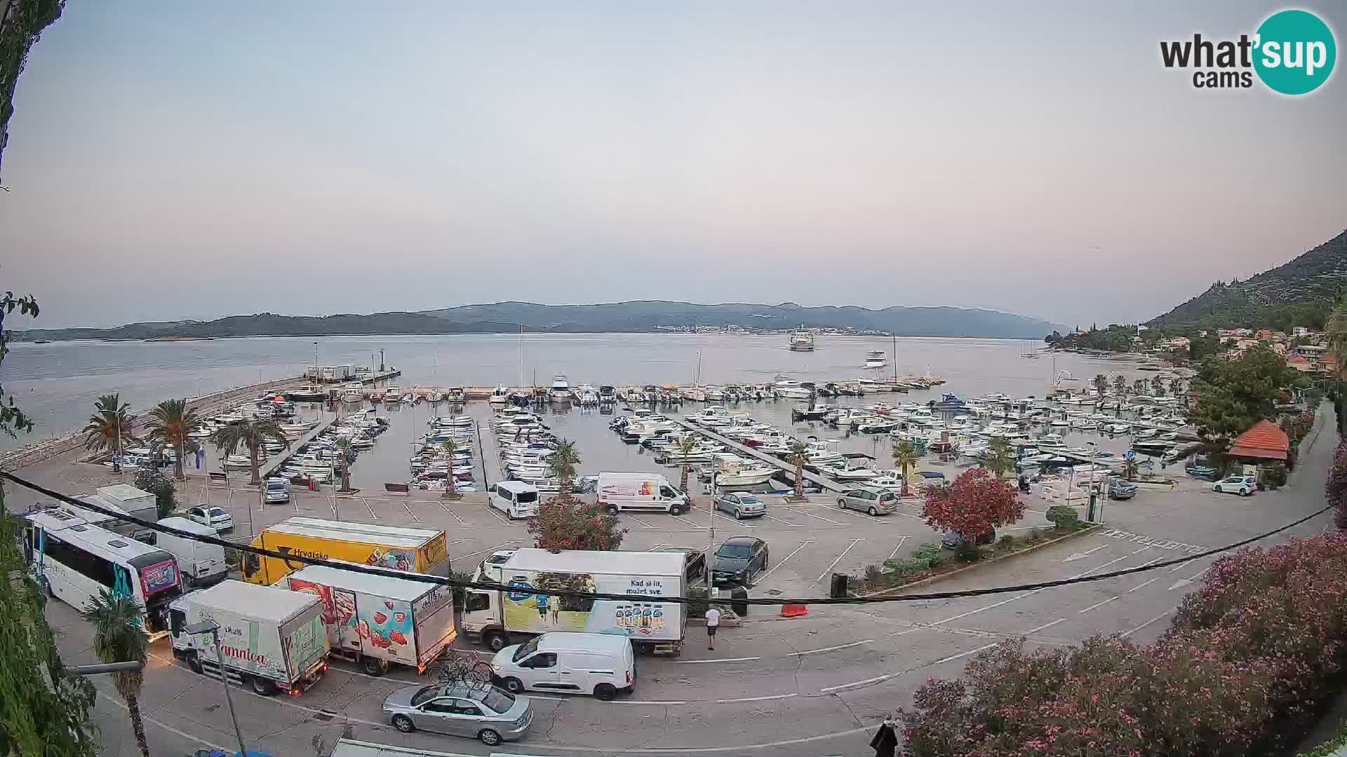Spletna kamera Orebić Riva – Trajekt za Korčulo v živo