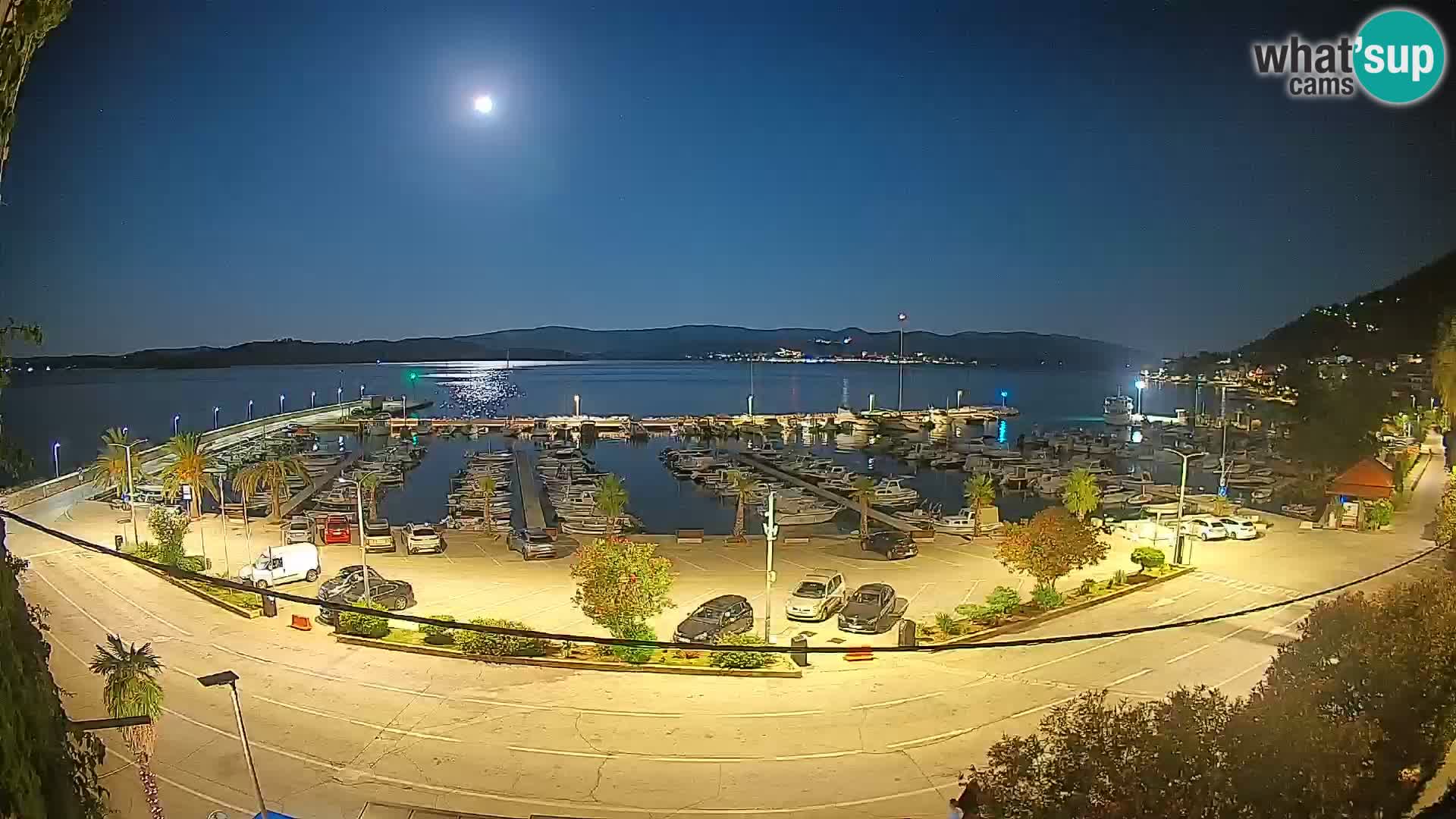 Webcam Orebić Riva – Ferry to Korčula Live