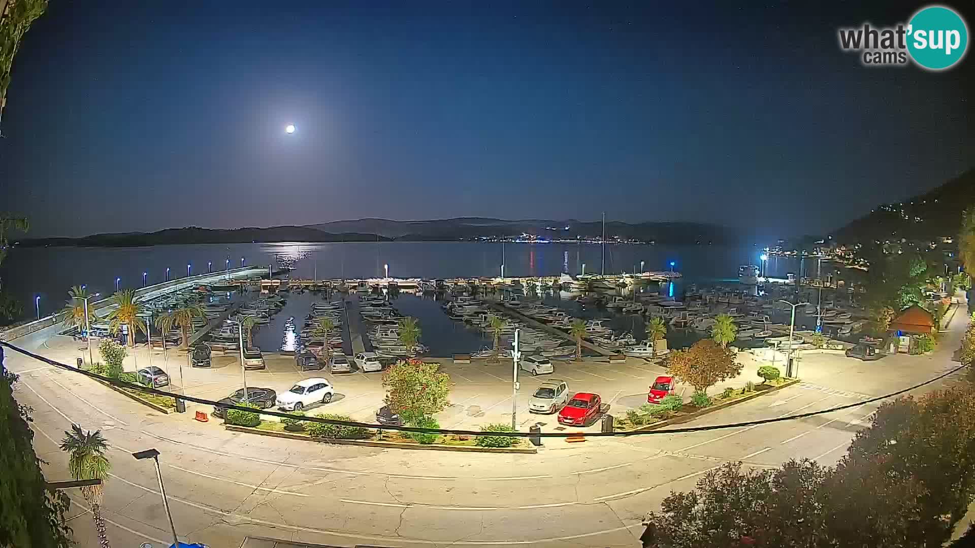 Spletna kamera Orebić Riva – Trajekt za Korčulo v živo