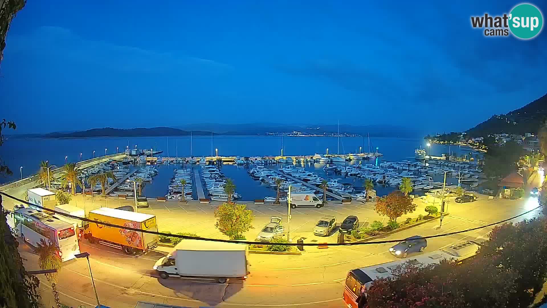 Webcam Orebić Riva – Ferry to Korčula Live