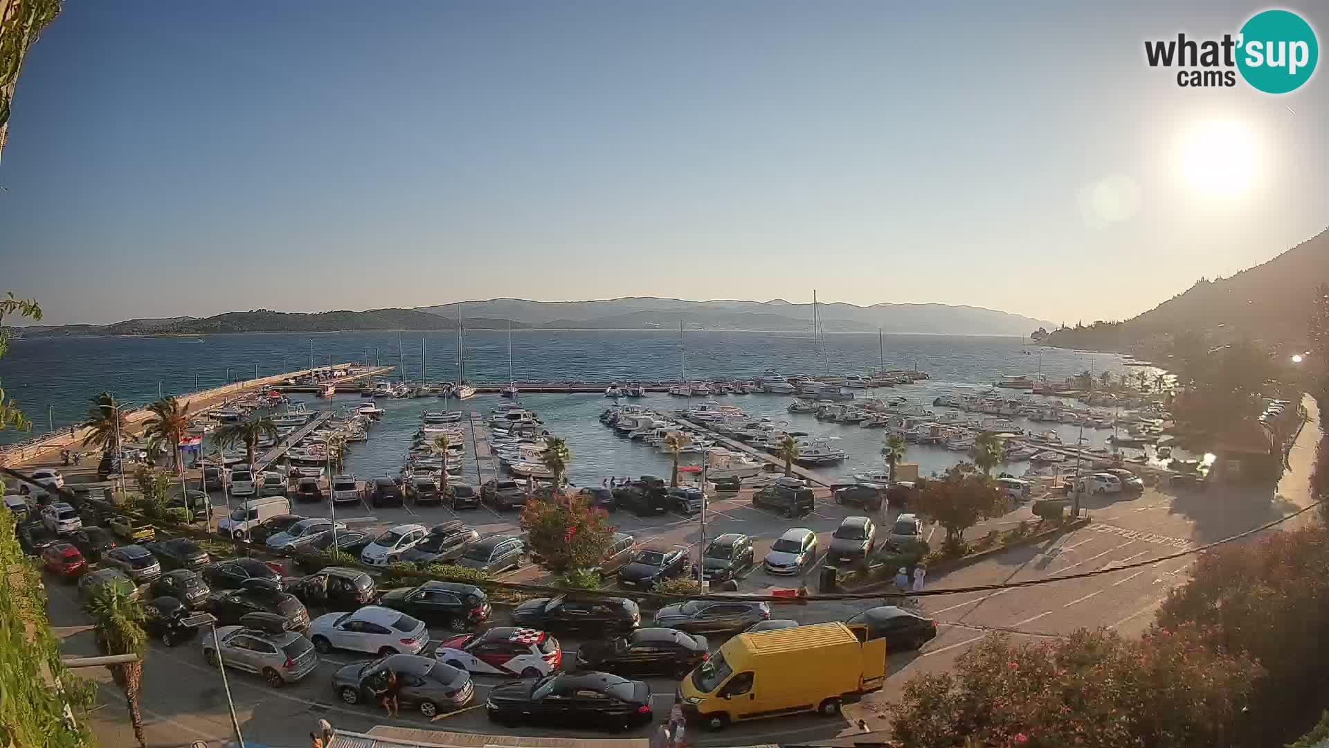 Webcam Orebić Riva – Ferry to Korčula Live