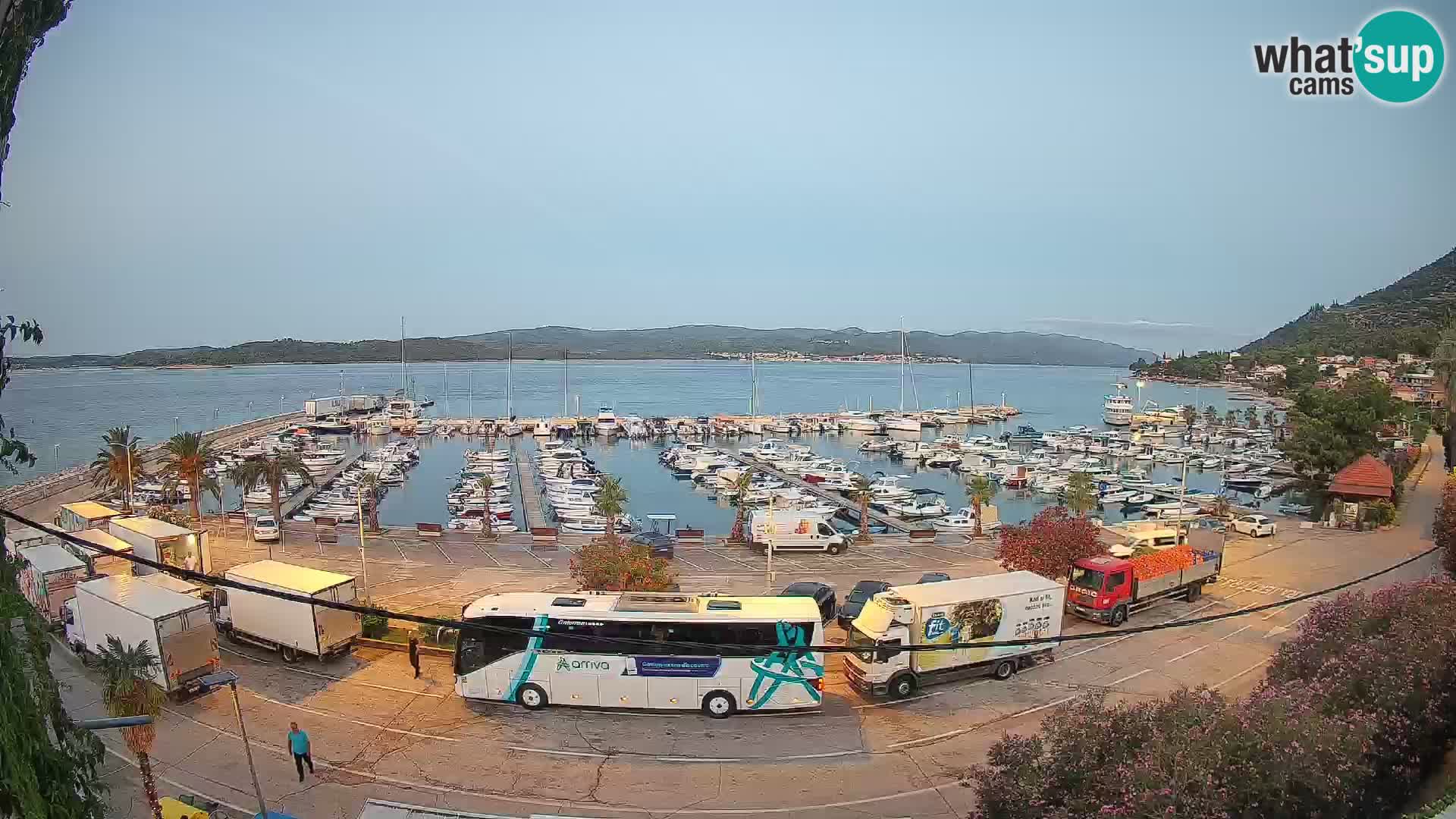 Webcam Orebić Riva – Ferry to Korčula Live