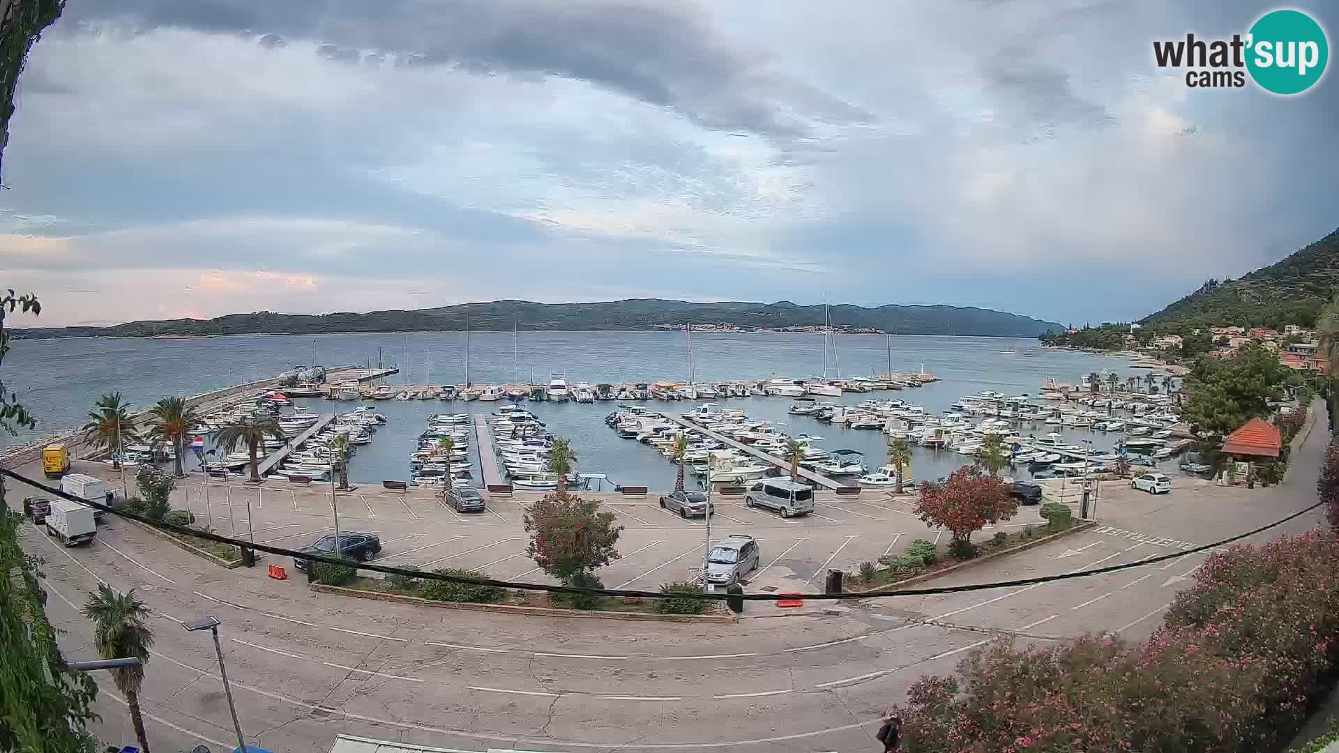 Web kamera Orebić Riva – Trajekt za Korčulu uživo