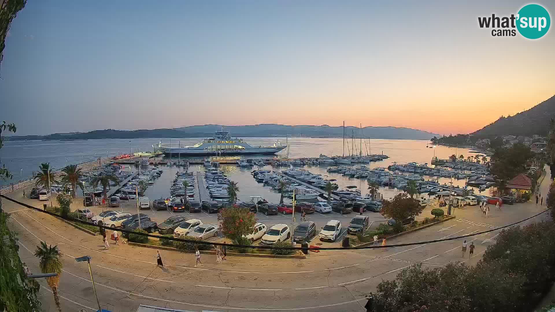 Web kamera Orebić Riva – Trajekt za Korčulu uživo