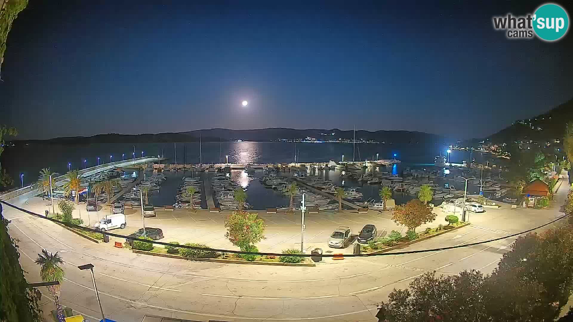 Spletna kamera Orebić Riva – Trajekt za Korčulo v živo