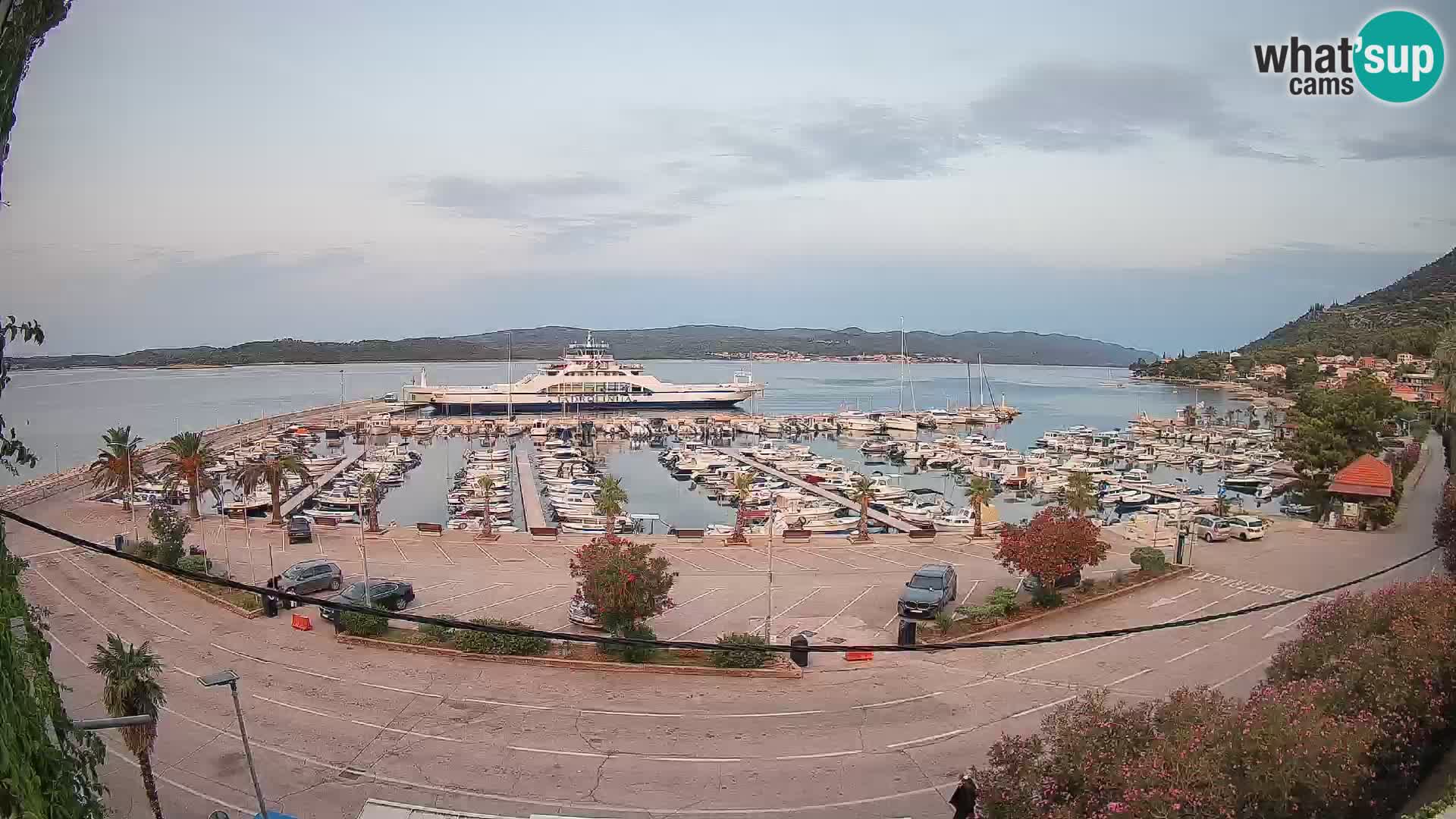 Webcam Orebić Riva – Ferry to Korčula Live