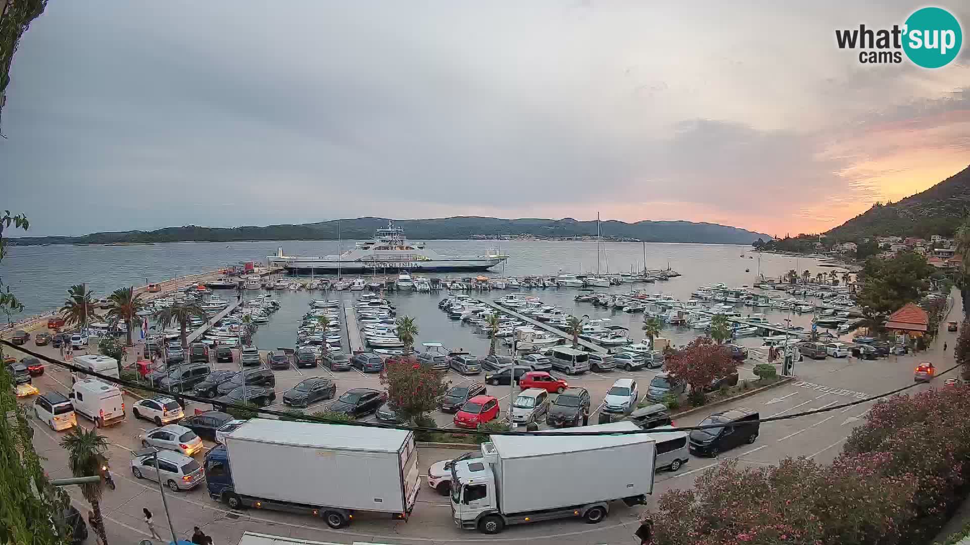 Spletna kamera Orebić Riva – Trajekt za Korčulo v živo