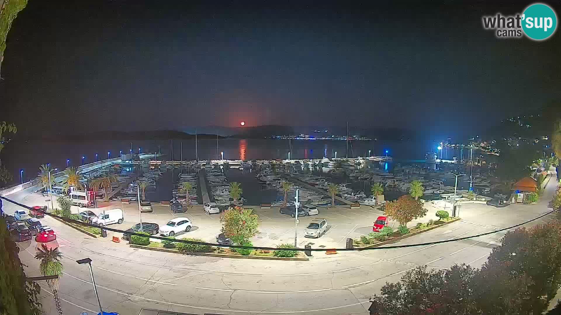 Webcam Orebić Riva – Ferry to Korčula Live