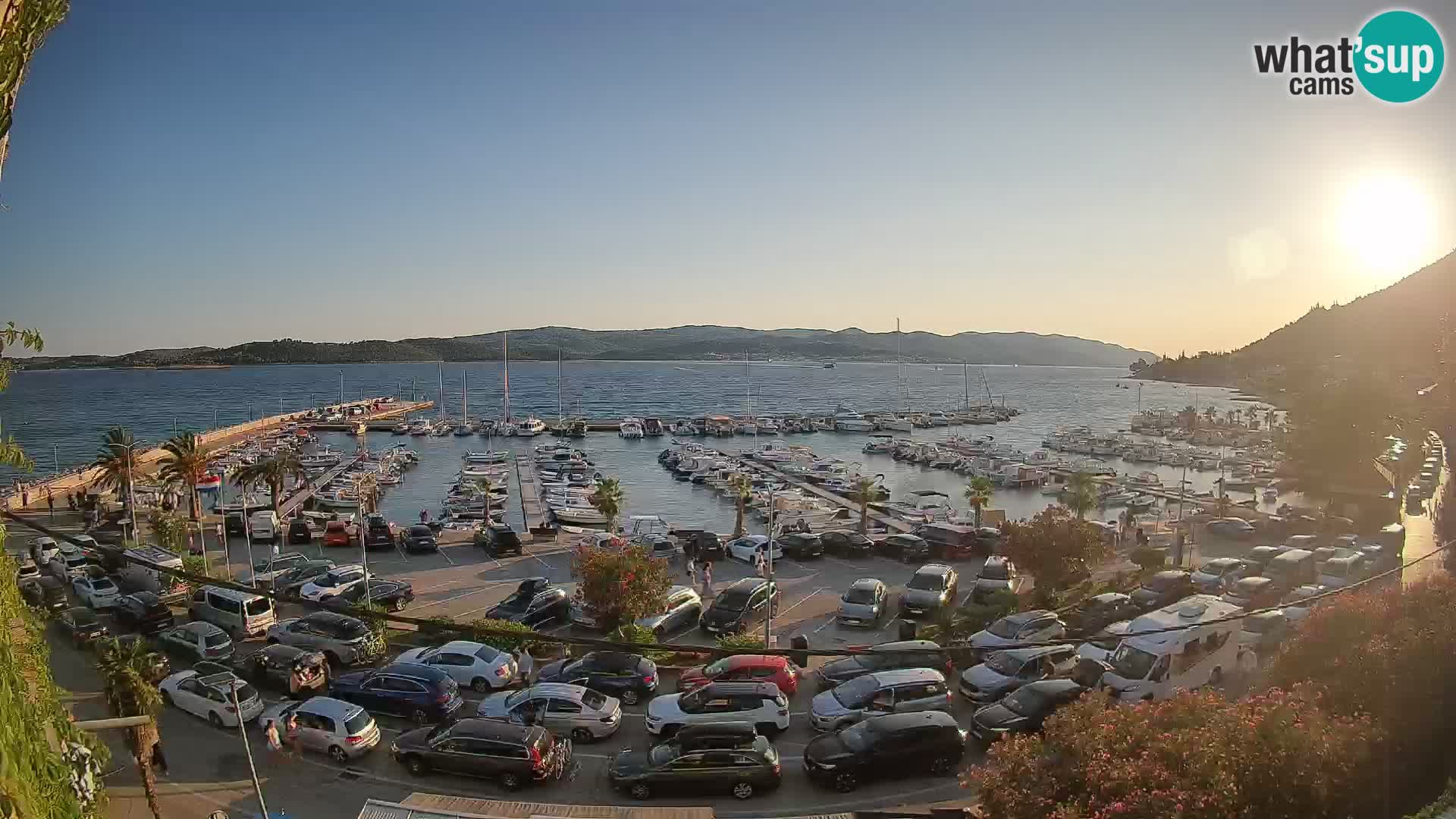Webcam Orebić Riva – Ferry to Korčula Live