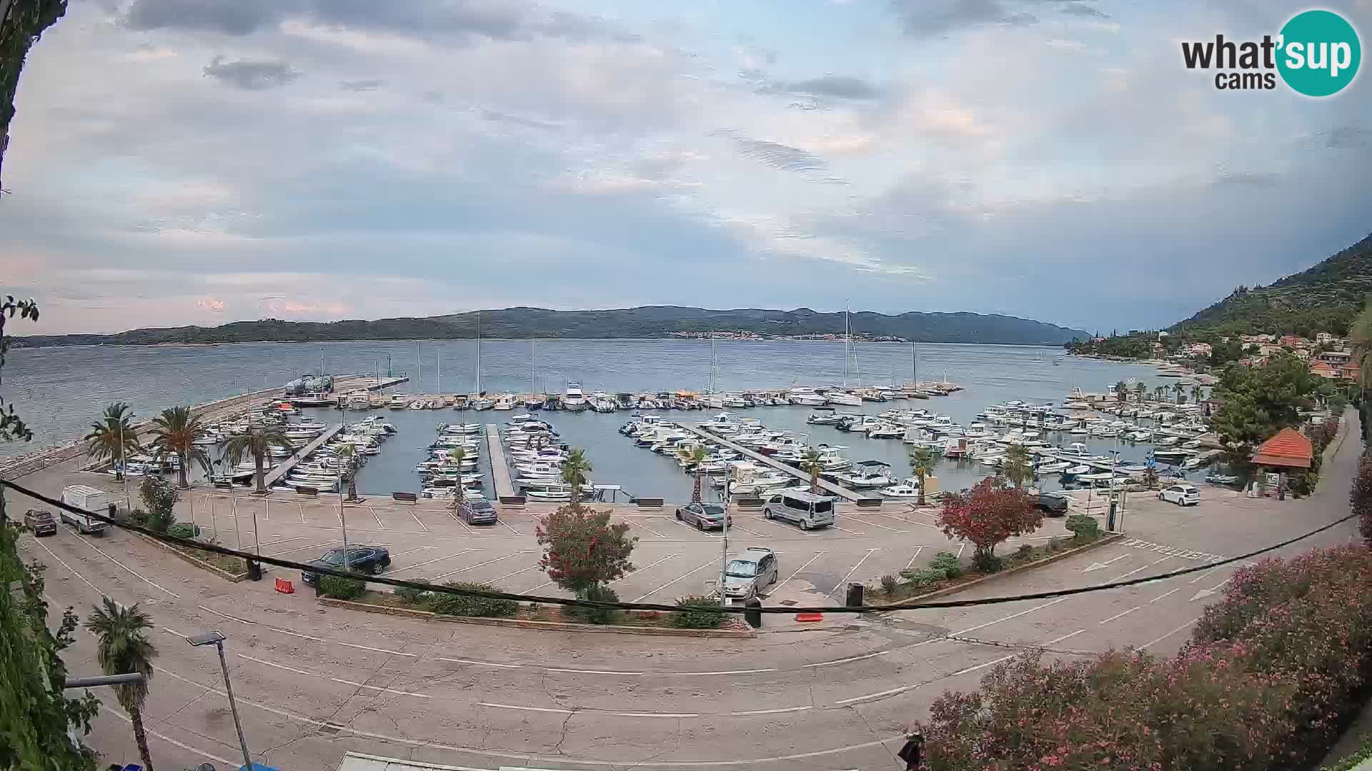 Web kamera Orebić Riva – Trajekt za Korčulu uživo