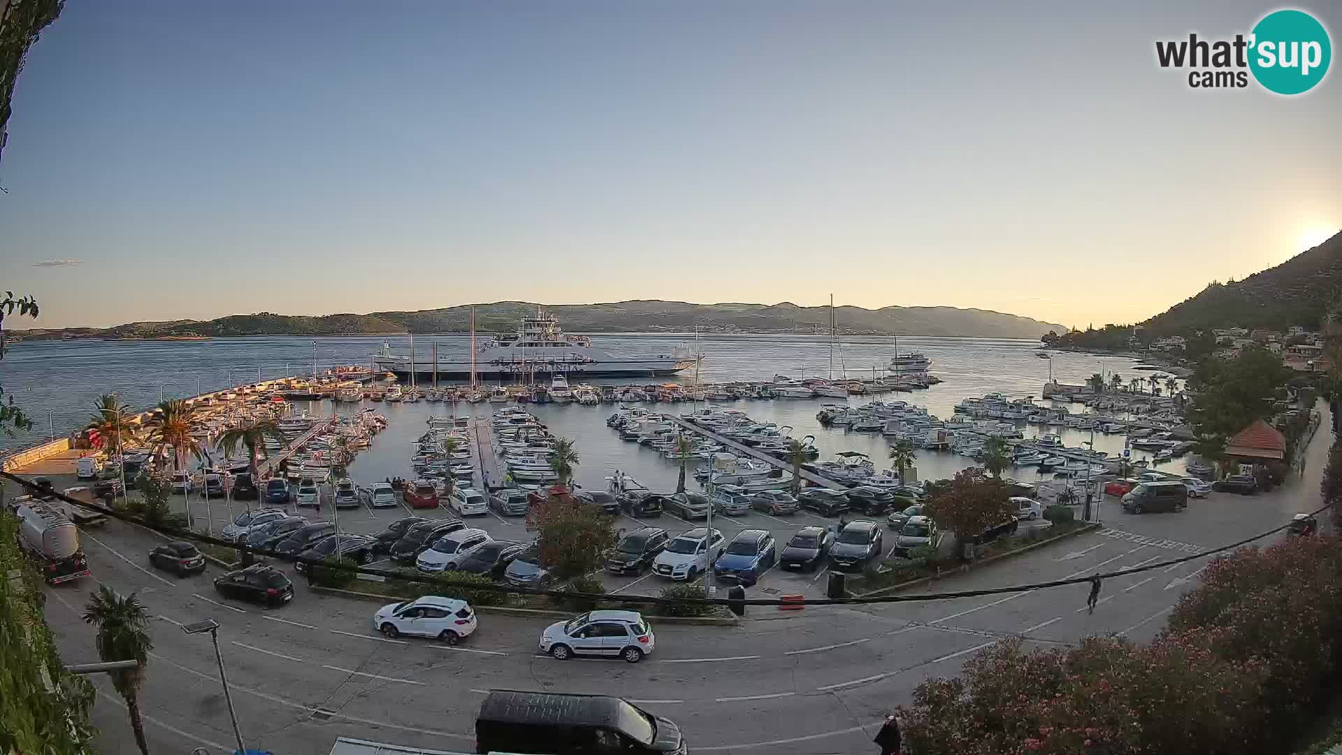 Webcam Orebić Riva – Ferry to Korčula Live