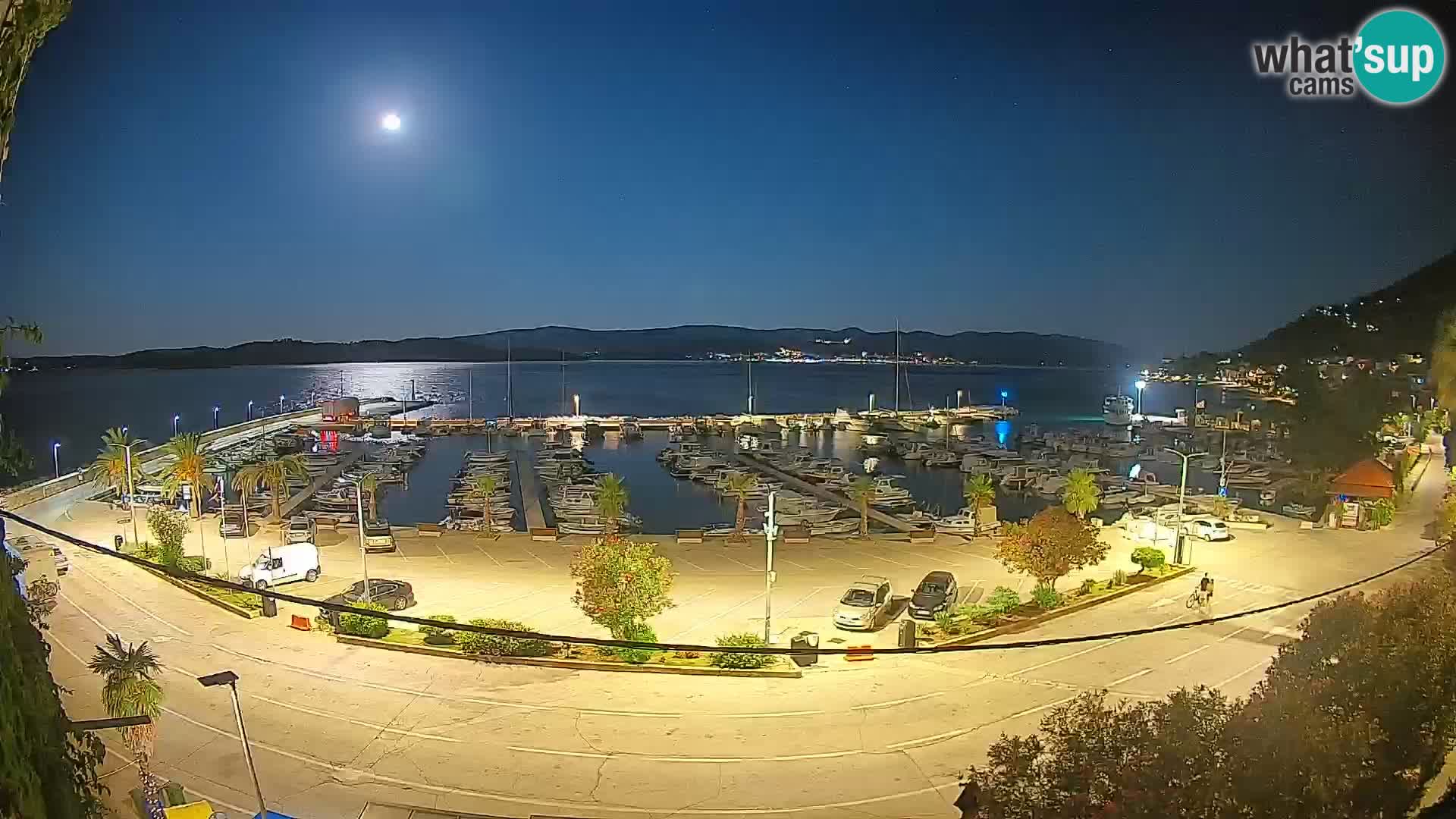 Webcam Orebić Riva – Ferry to Korčula Live