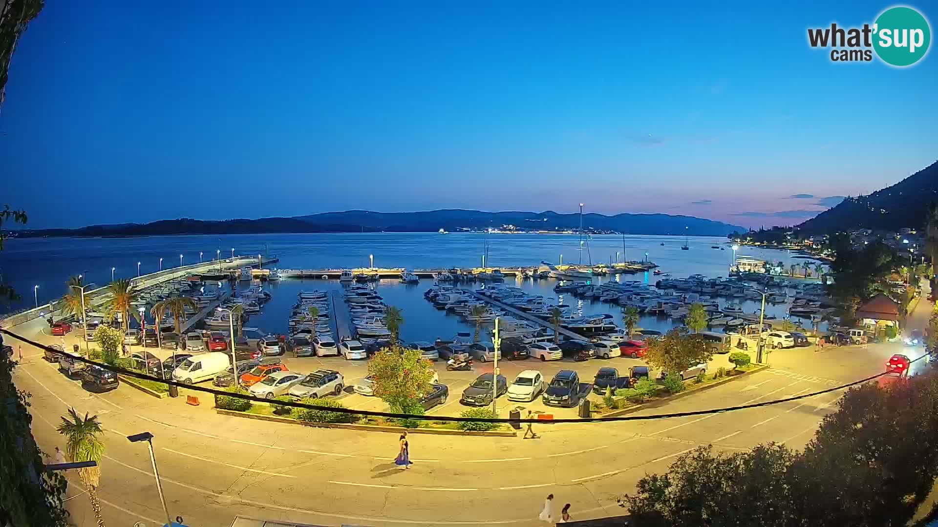 Web kamera Orebić Riva – Trajekt za Korčulu uživo