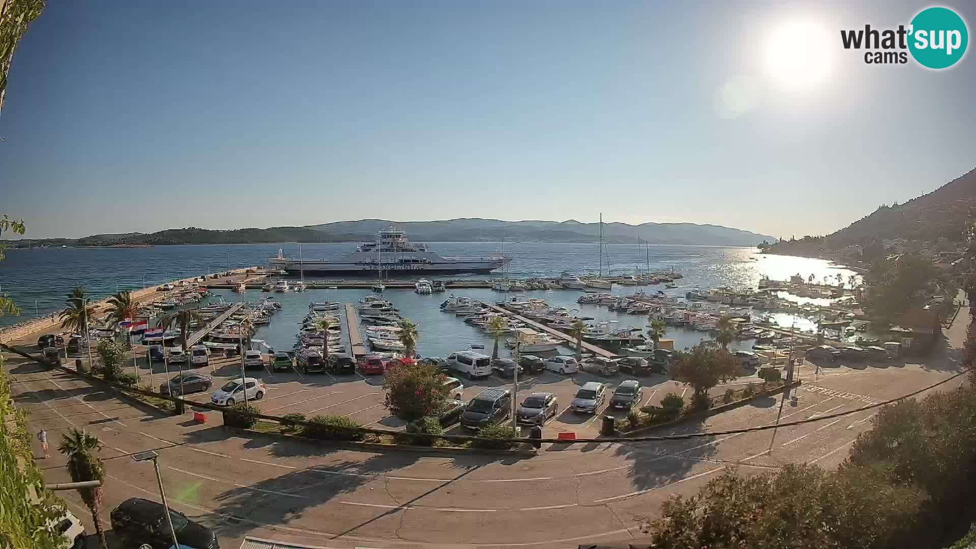Web kamera Orebić Riva – Trajekt za Korčulu uživo