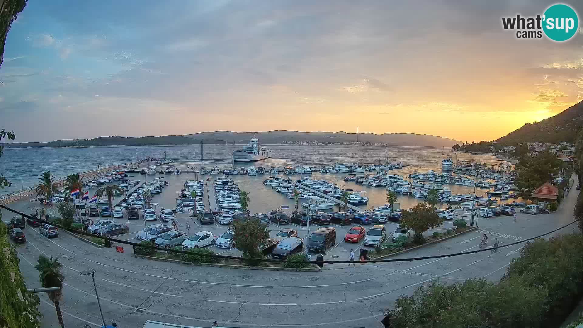 Webcam Orebić Riva – Ferry to Korčula Live