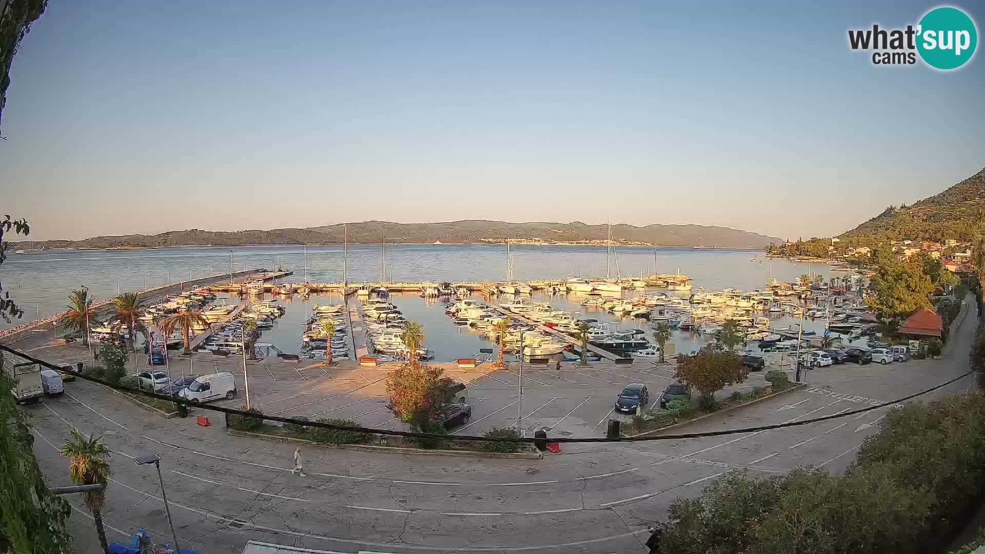 Web kamera Orebić Riva – Trajekt za Korčulu uživo
