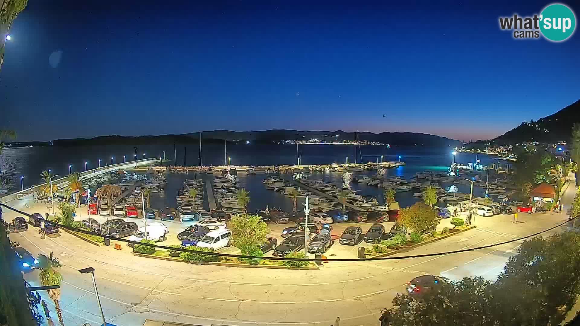Spletna kamera Orebić Riva – Trajekt za Korčulo v živo