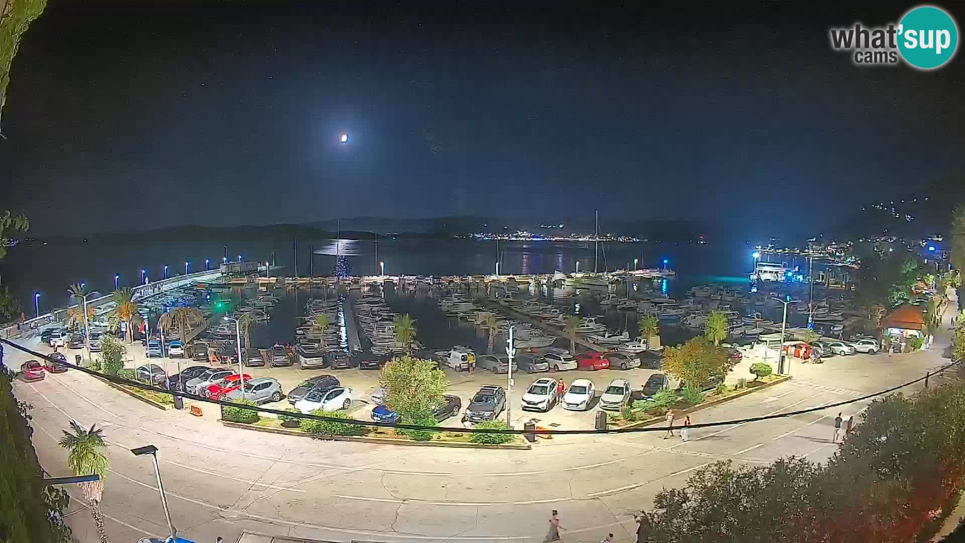 Webcam Orebić Riva – Ferry to Korčula Live