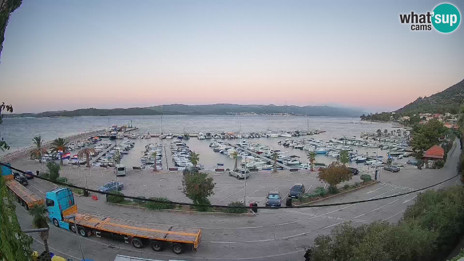 Webcam Orebić Riva – Ferry to Korčula Live