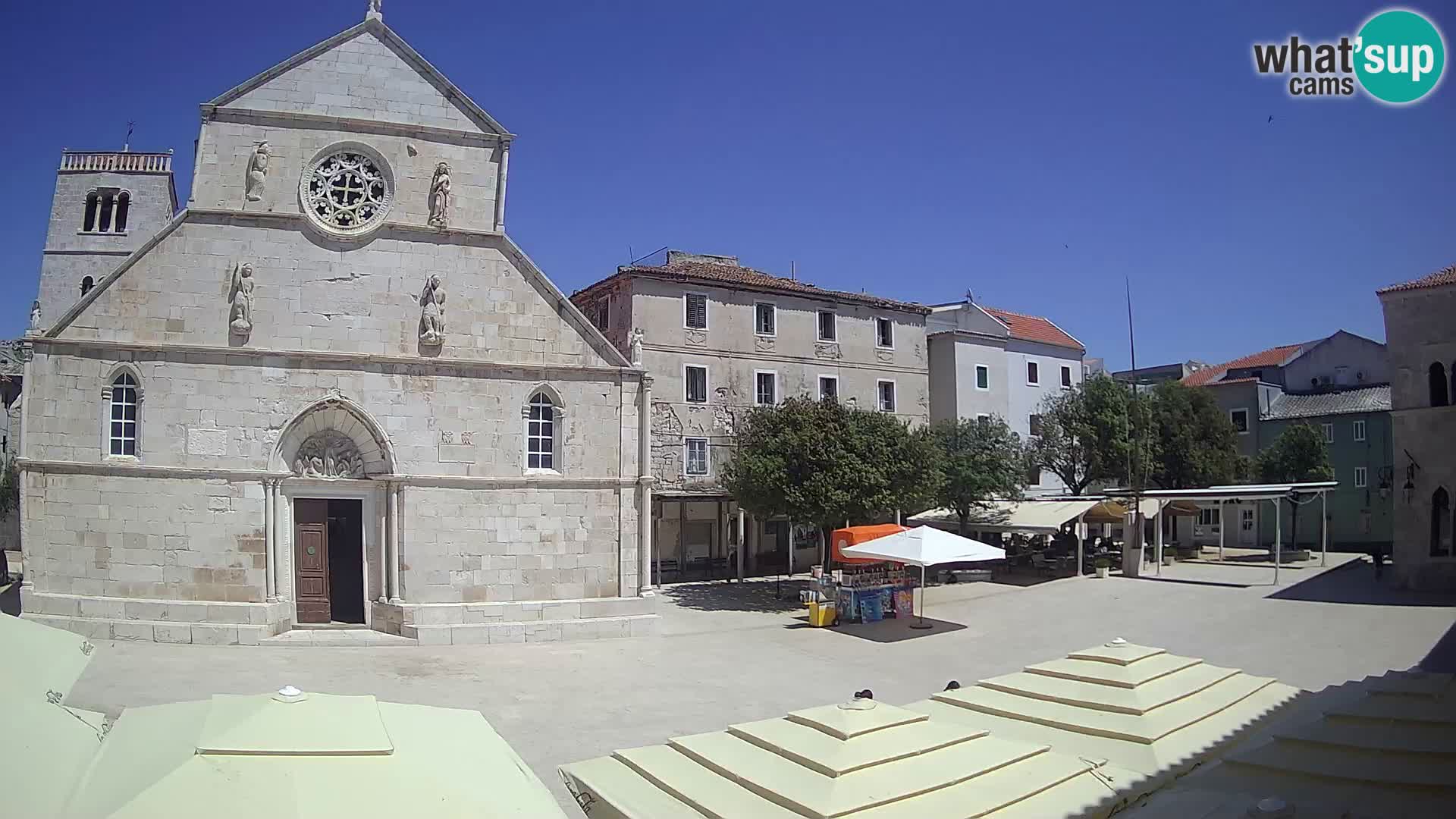 Pag livecam – piazza principale e la basilica di Santa María