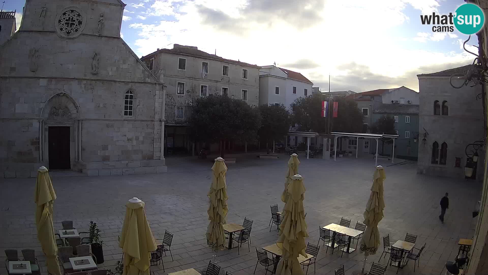 Pag camera en vivo – Plaza principal y la Iglesia de Santa María