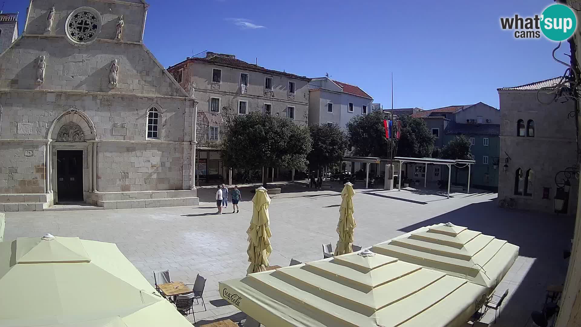 Pag live cam – Place principale et église de Sainte-Marie