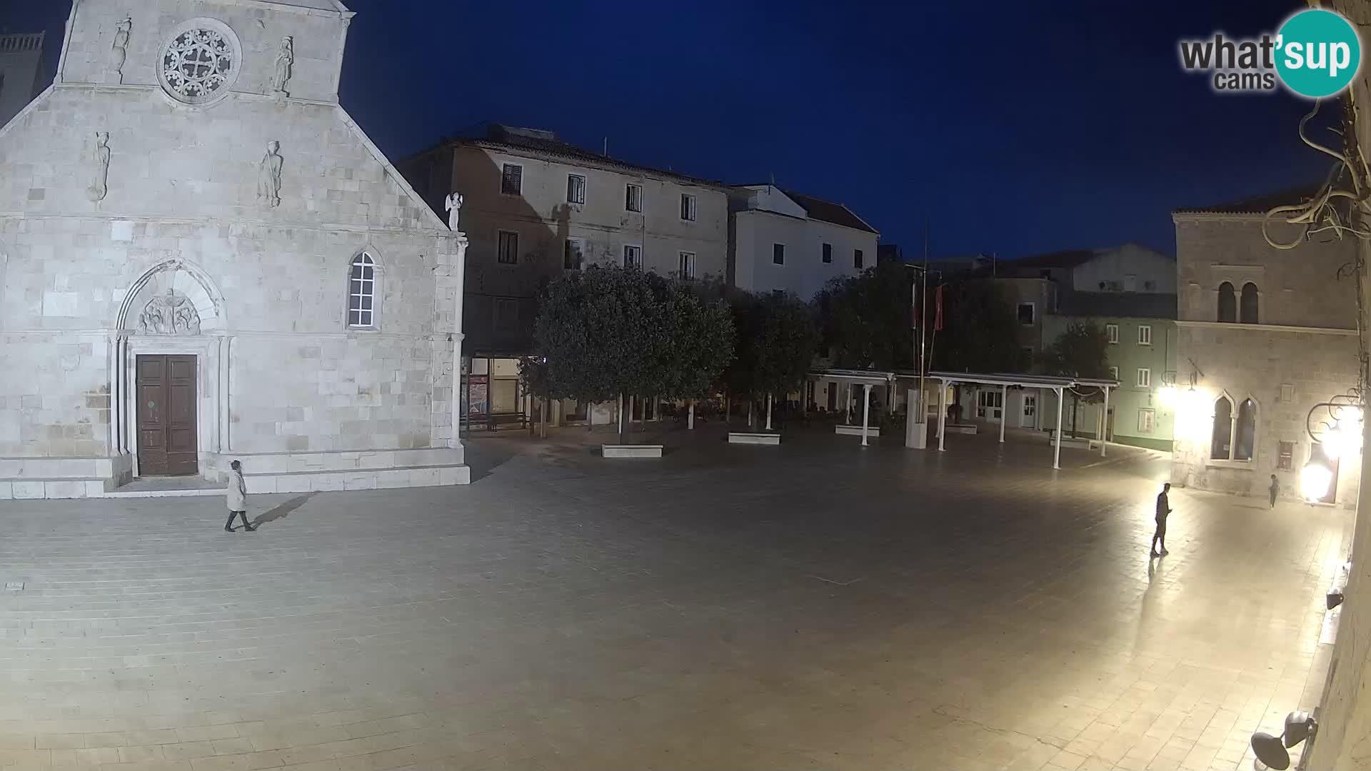 Pag live cam – Place principale et église de Sainte-Marie