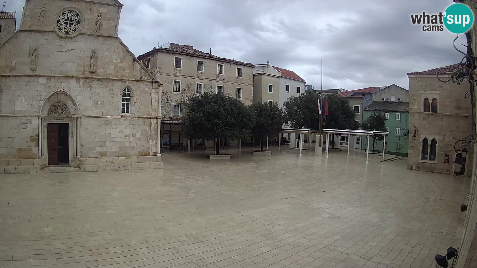 Pag camera en vivo – Plaza principal y la Iglesia de Santa María