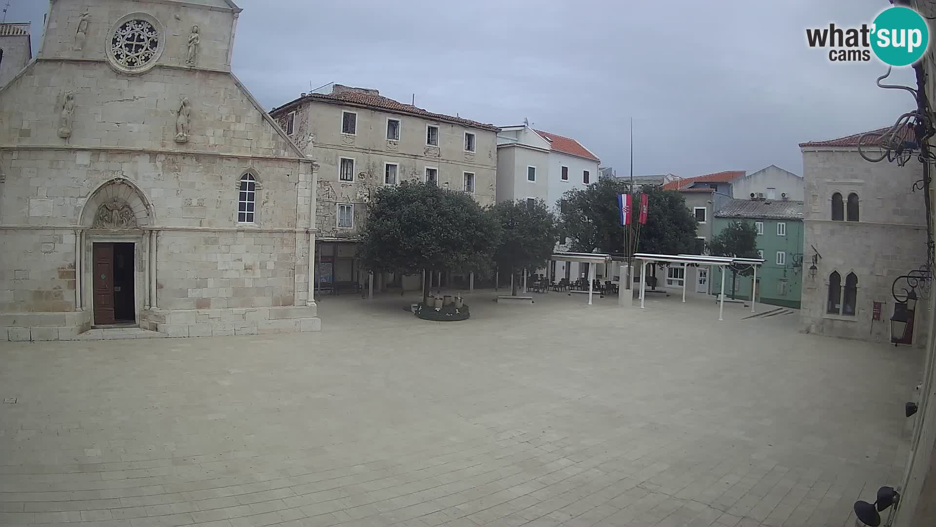 Pag camera en vivo – Plaza principal y la Iglesia de Santa María