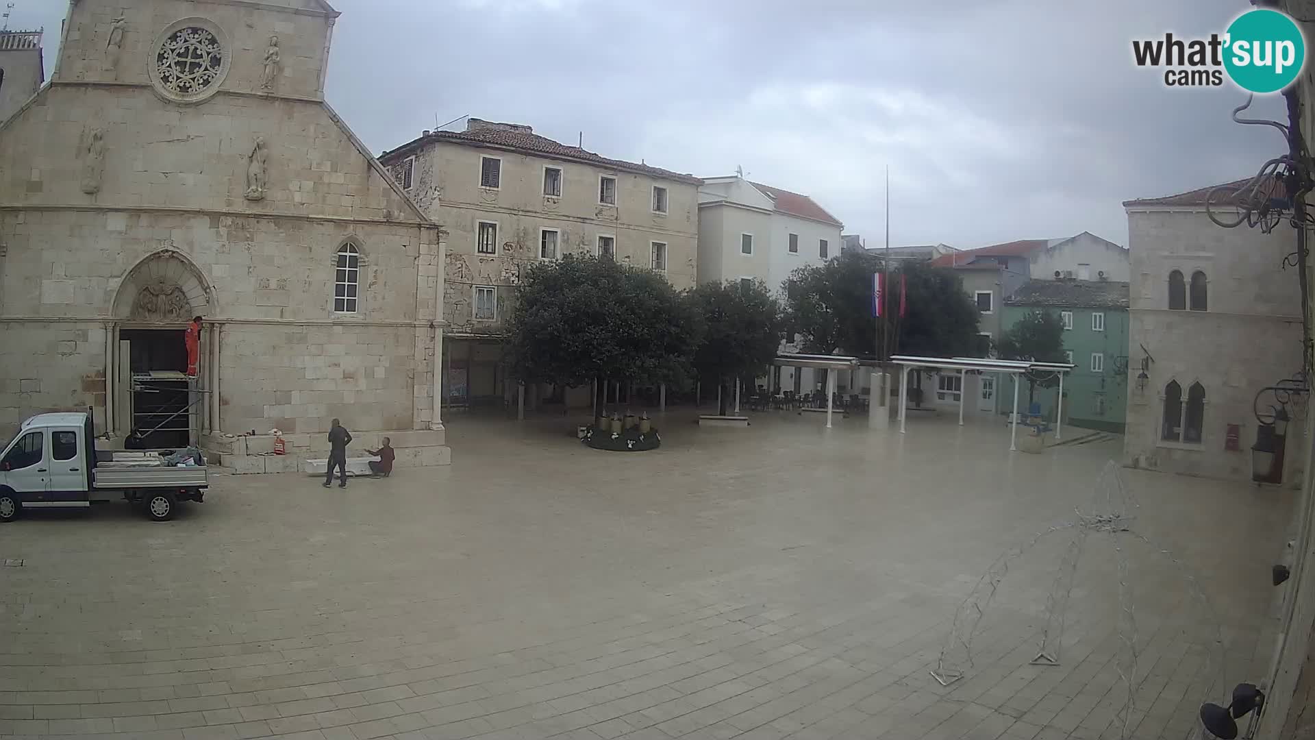 Pag camera en vivo – Plaza principal y la Iglesia de Santa María