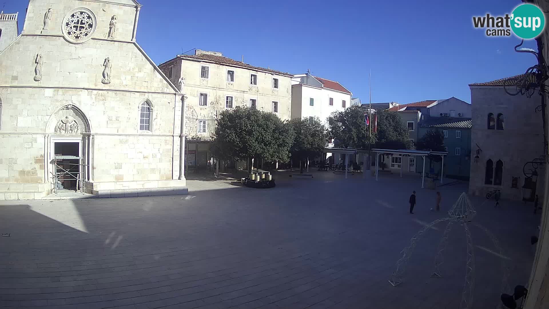 Pag camera en vivo – Plaza principal y la Iglesia de Santa María