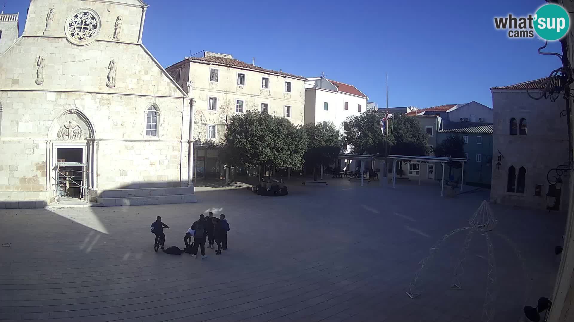 Pag camera en vivo – Plaza principal y la Iglesia de Santa María