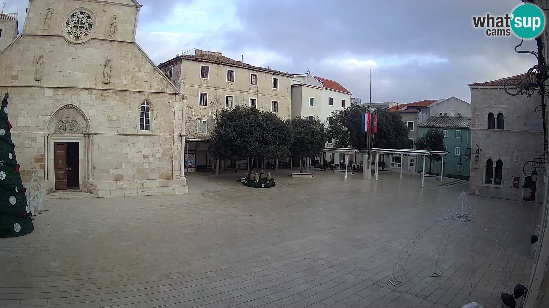 Pag camera en vivo – Plaza principal y la Iglesia de Santa María