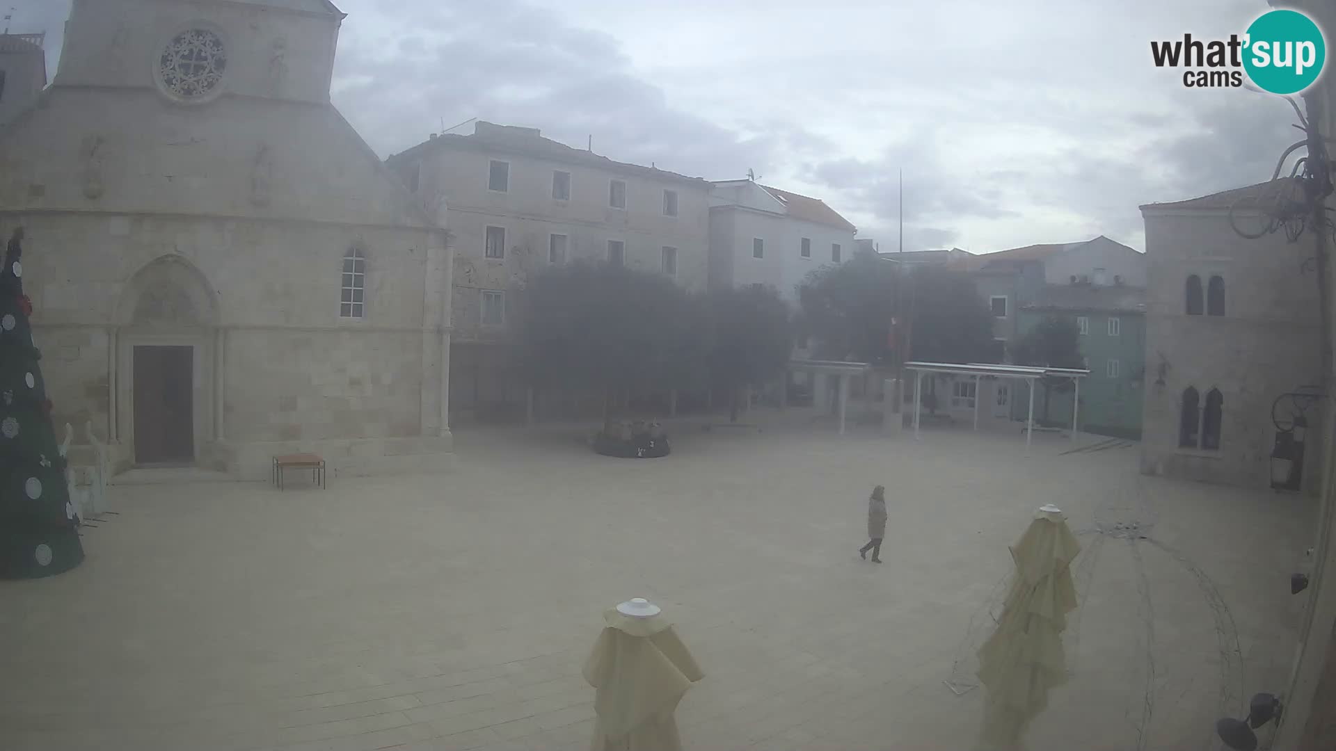 Pag camera en vivo – Plaza principal y la Iglesia de Santa María