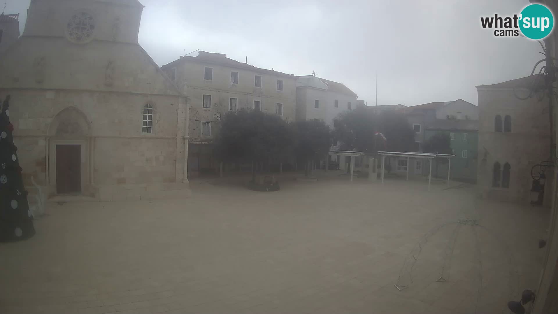 Pag camera en vivo – Plaza principal y la Iglesia de Santa María