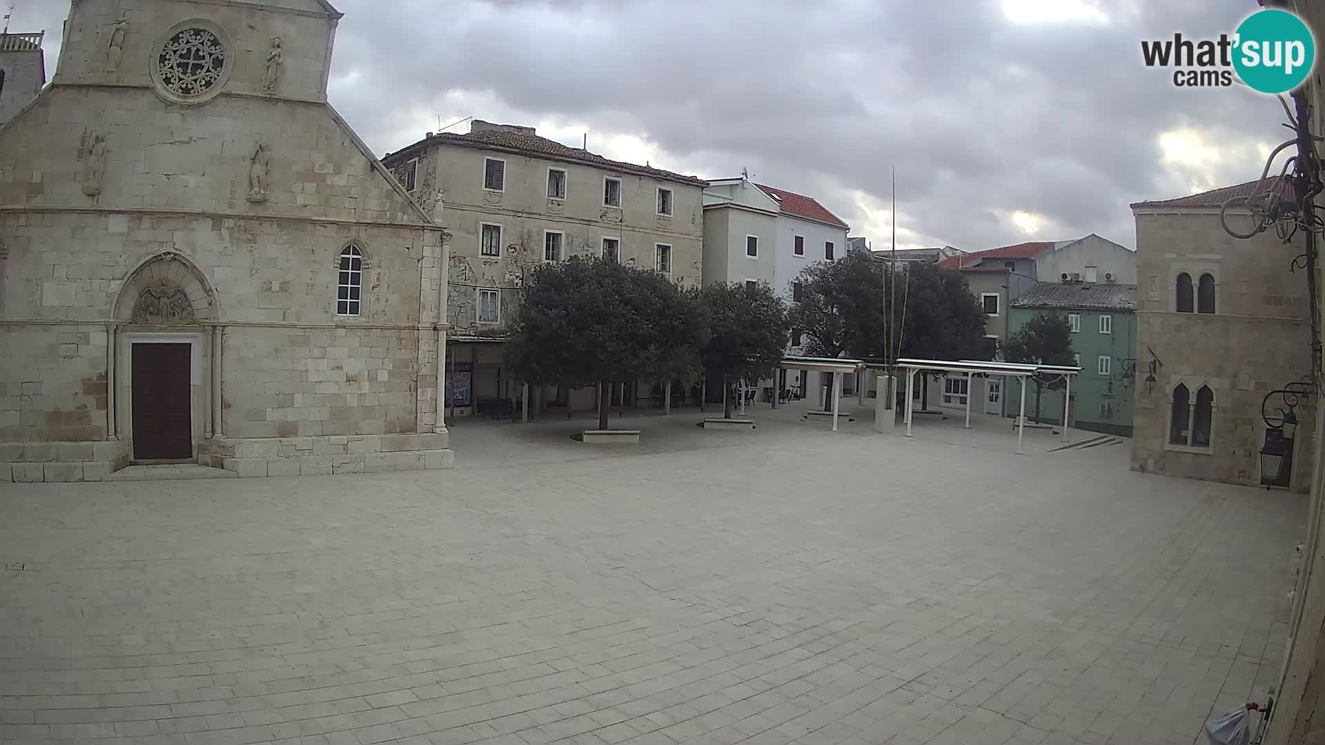 Pag camera en vivo – Plaza principal y la Iglesia de Santa María