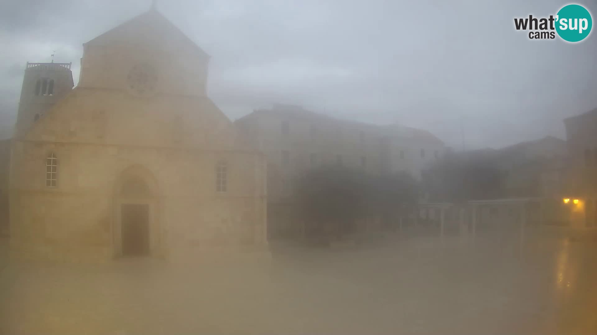 Pag camera en vivo – Plaza principal y la Iglesia de Santa María