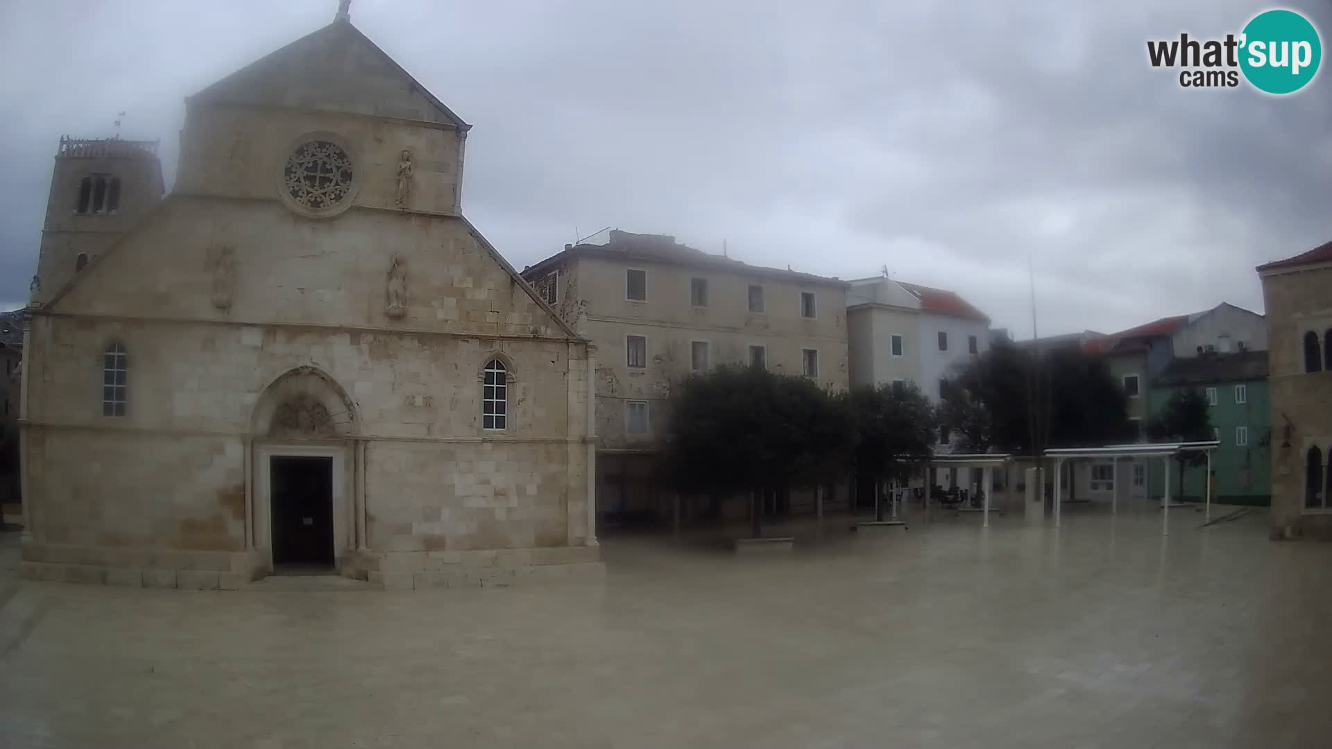 Pag camera en vivo – Plaza principal y la Iglesia de Santa María