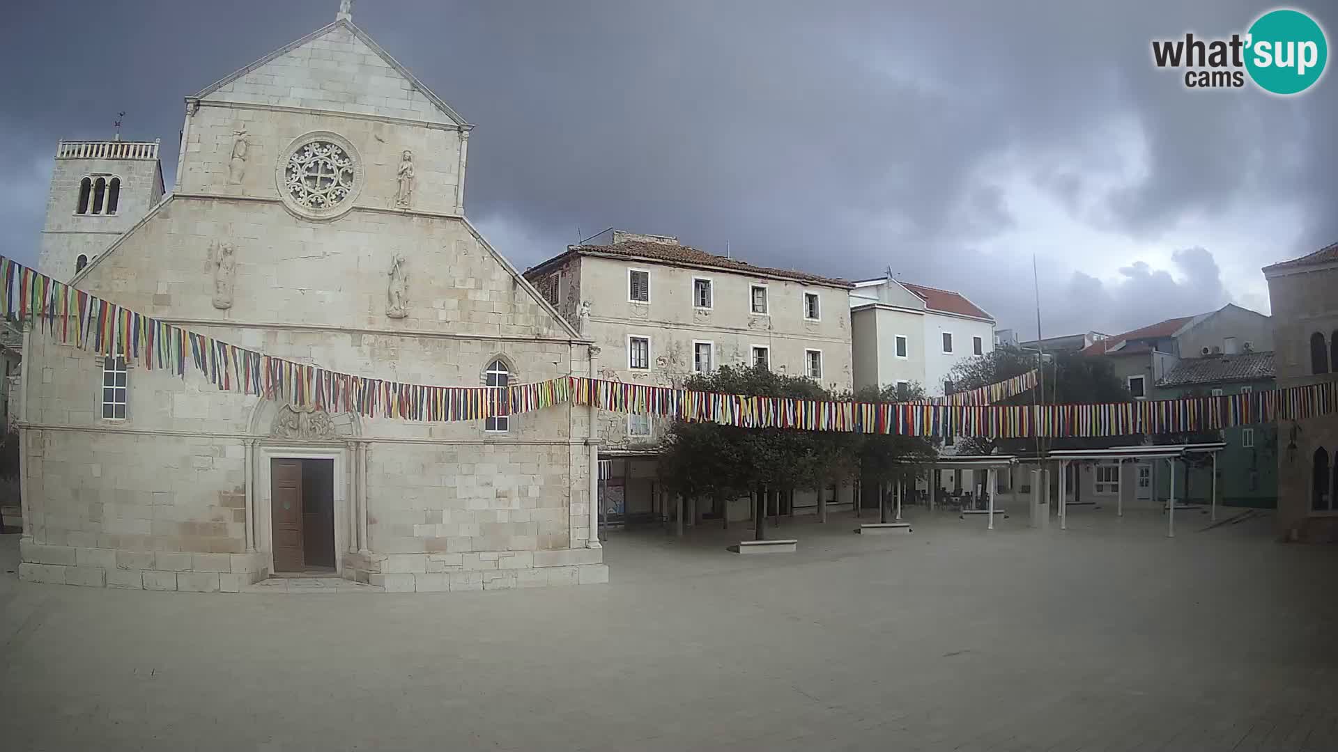 Pag camera en vivo – Plaza principal y la Iglesia de Santa María