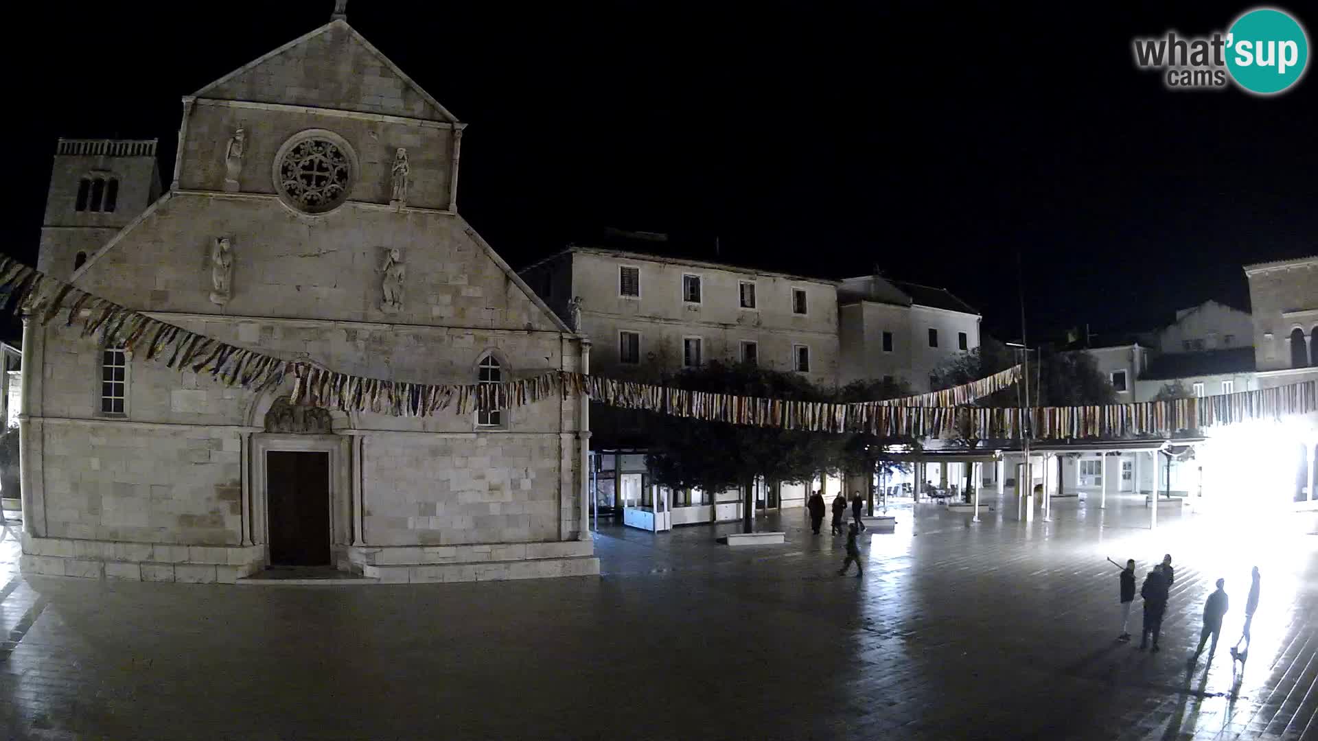 Pag camera en vivo – Plaza principal y la Iglesia de Santa María