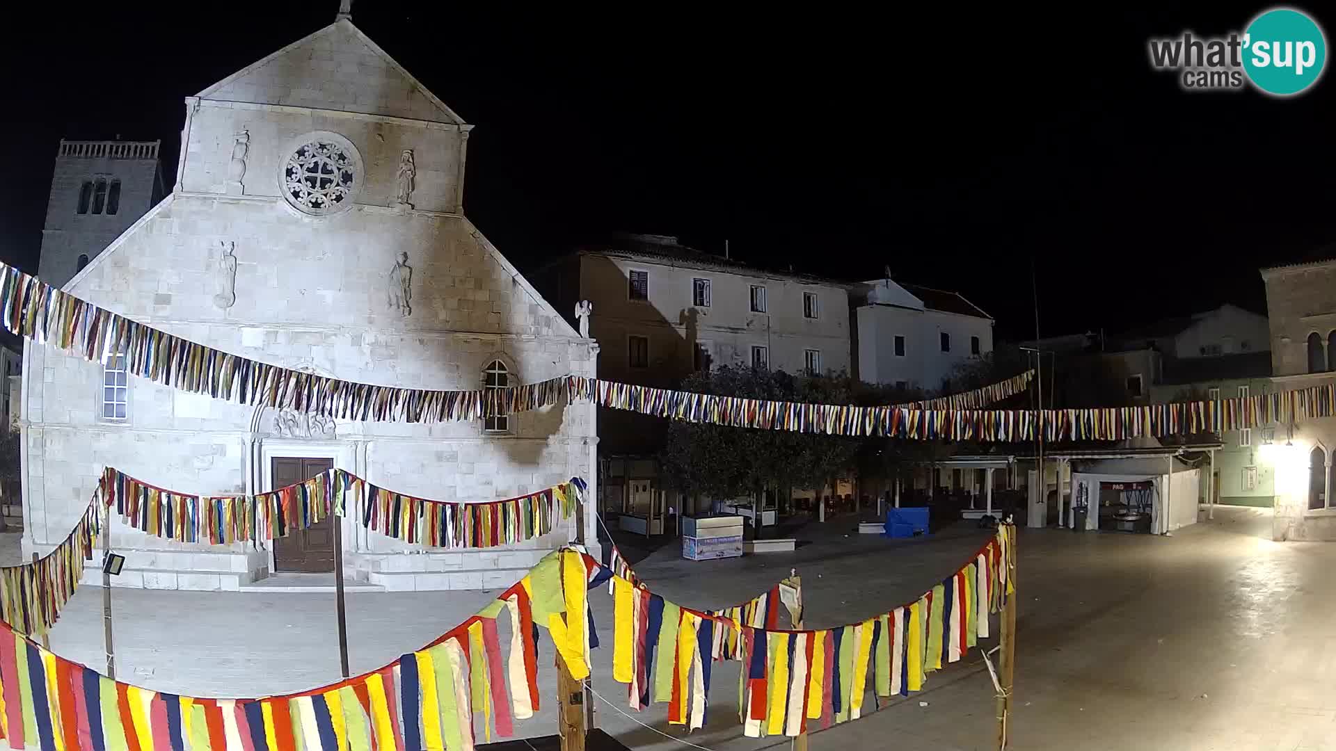 Pag camera en vivo – Plaza principal y la Iglesia de Santa María