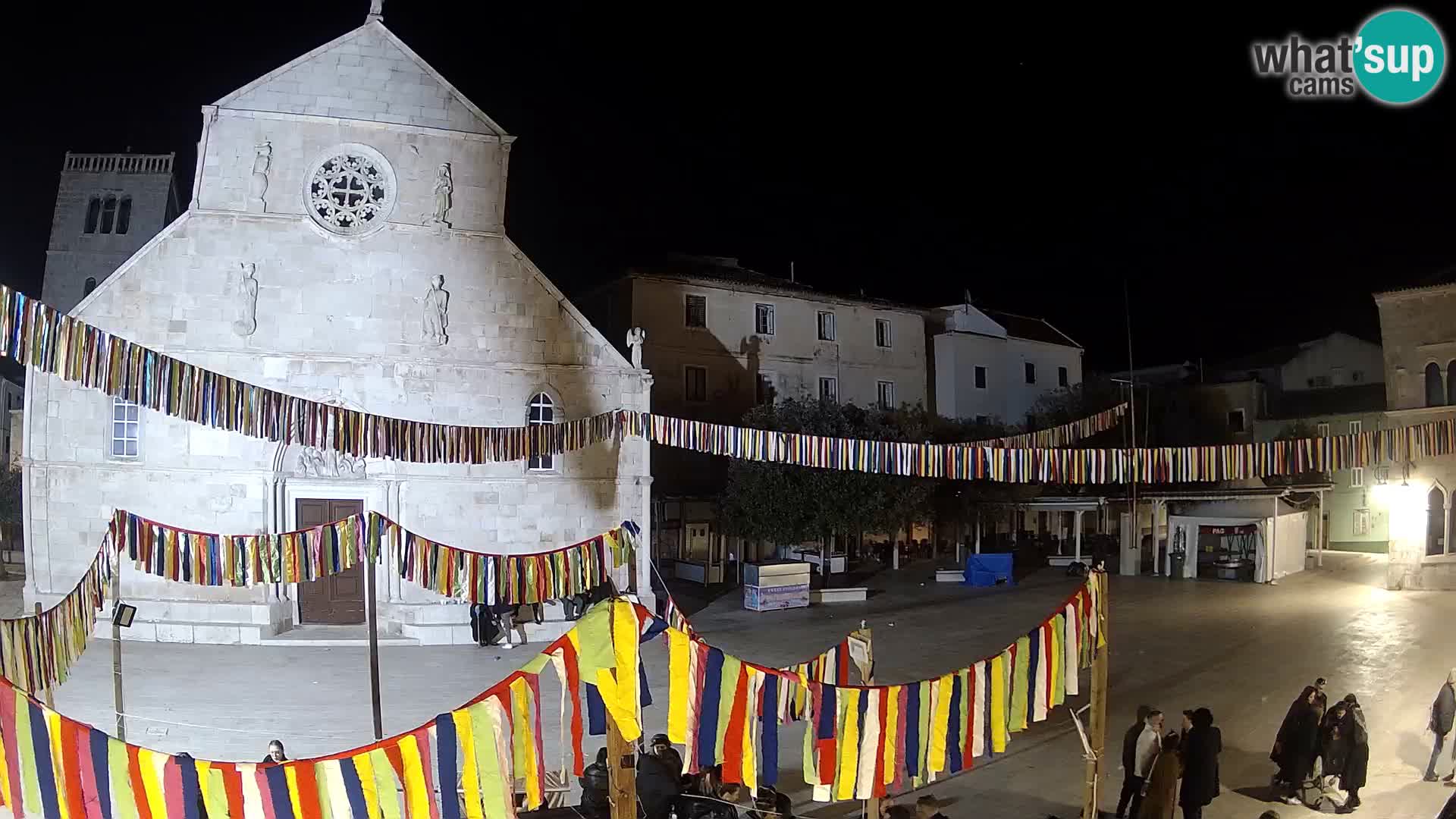 Pag camera en vivo – Plaza principal y la Iglesia de Santa María