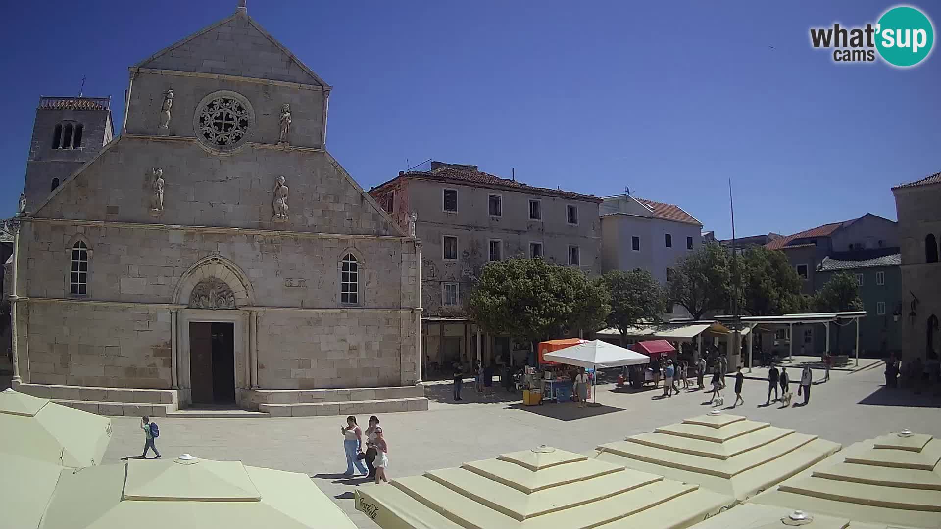 Pag livecam – piazza principale e la basilica di Santa María