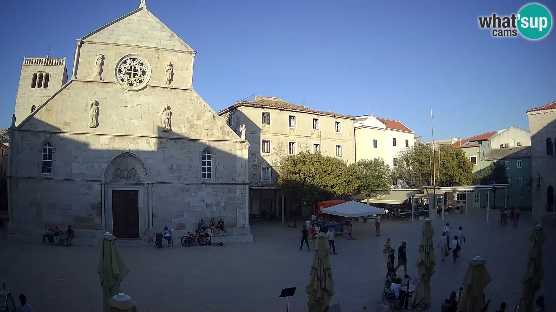 Spletna kamera Pag – Glavni trg in cerkev sv Marije