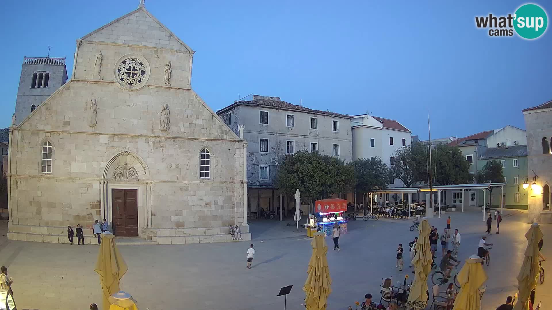 Spletna kamera Pag – Glavni trg in cerkev sv Marije