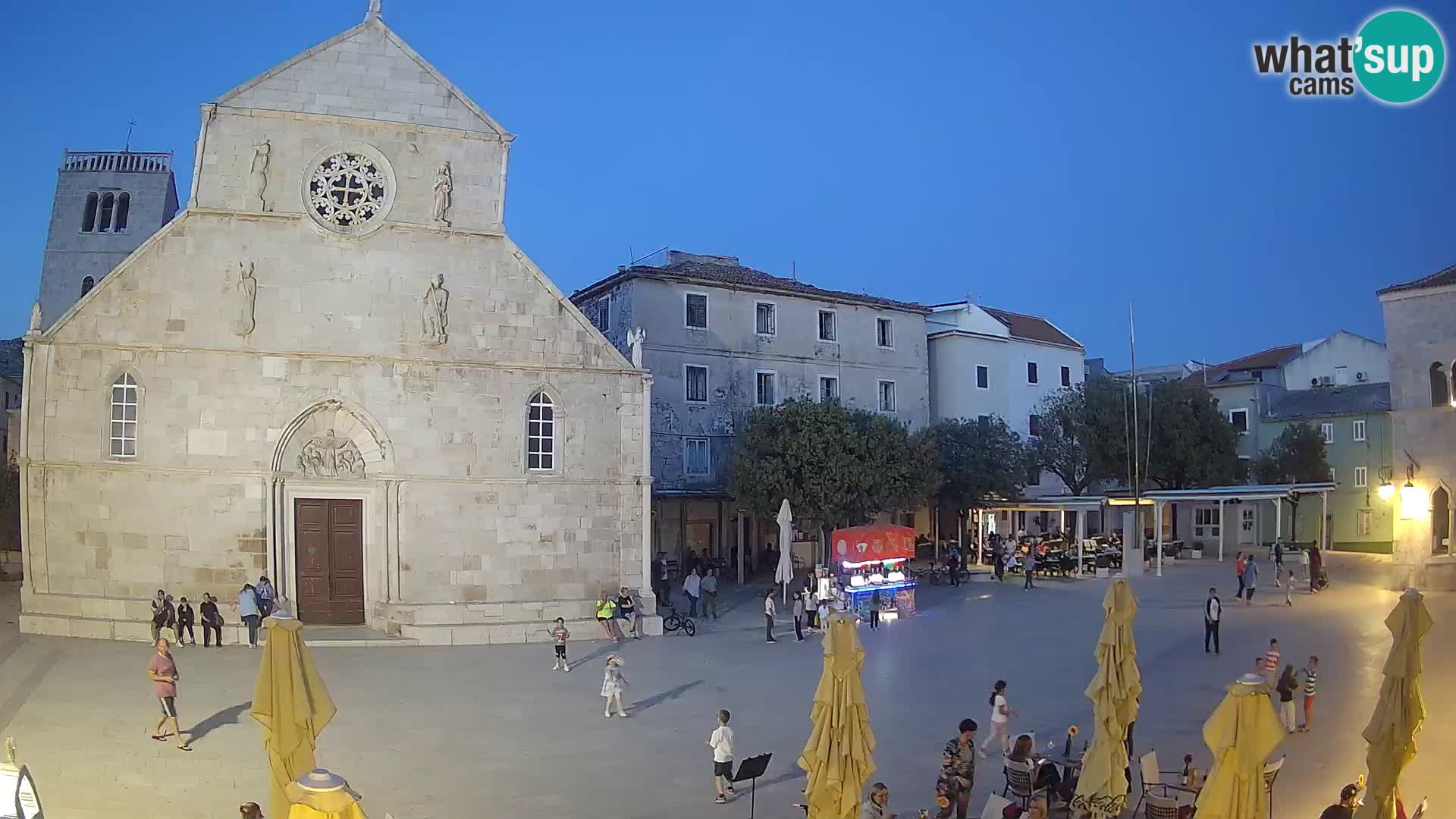 Spletna kamera Pag – Glavni trg in cerkev sv Marije