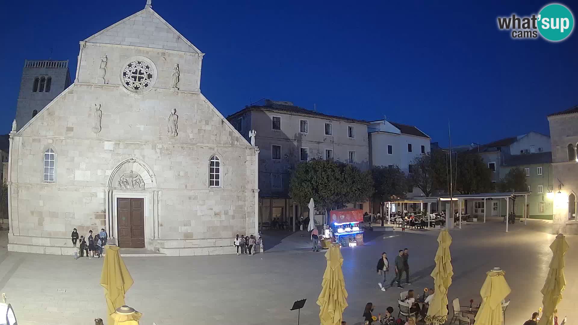 Pag live cam – Place principale et église de Sainte-Marie