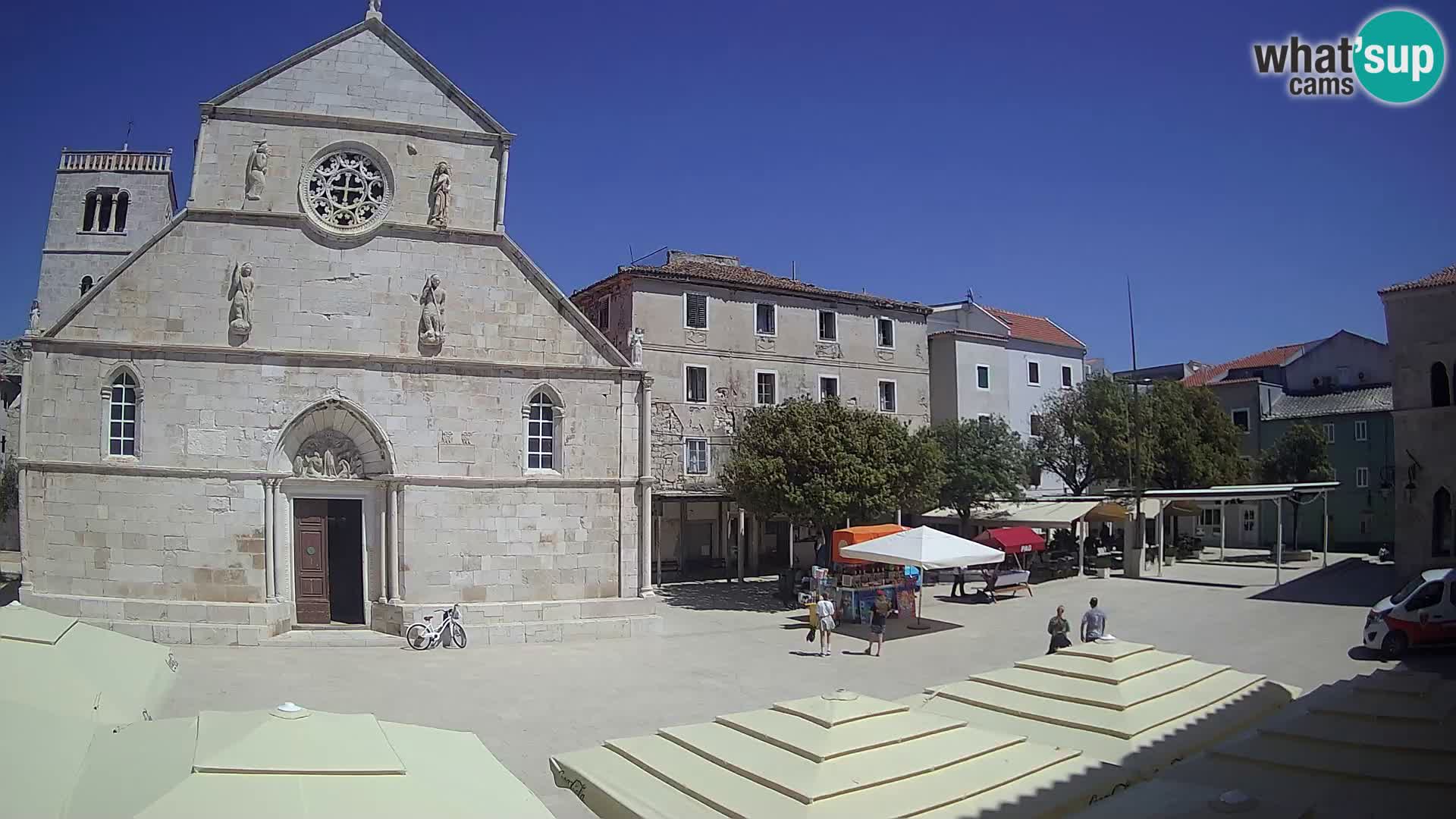 Pag live cam – Place principale et église de Sainte-Marie